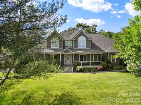 18 Brook Meadows Ln, Arden, NC 28704