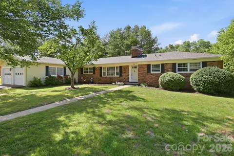 22 Carjen Ave, Asheville, NC 28804