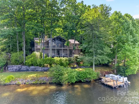 Undisclosed, Brevard, NC 28712