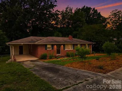 605 W 19th Ave, Gastonia, NC 28052