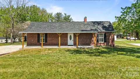 4665 Estes Dr, Granite Falls, NC 28630