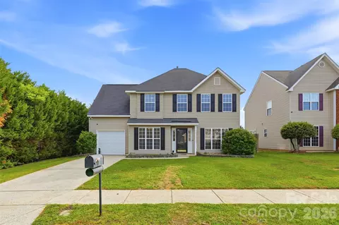 7130 Gallatin Ln, Charlotte, NC 28213