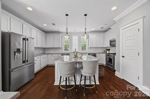 6061 Bountiful St, Belmont, NC 28012