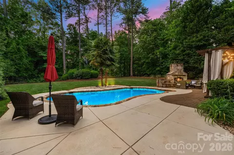 4145 Summit Ridge Ln, Denver, NC 28037