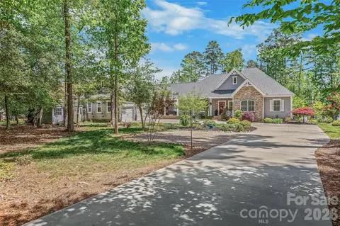 695 Scout Rd, Lexington, NC 27292