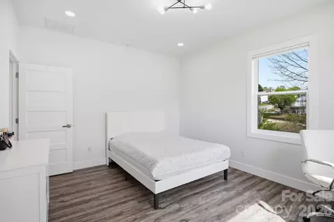 Bedroom - 30 First St, Canton, NC 28716 photo 5 of 7