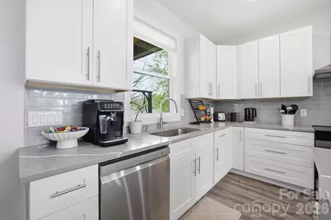 Kitchen - 30 First St, Canton, NC 28716 photo 2 of 5