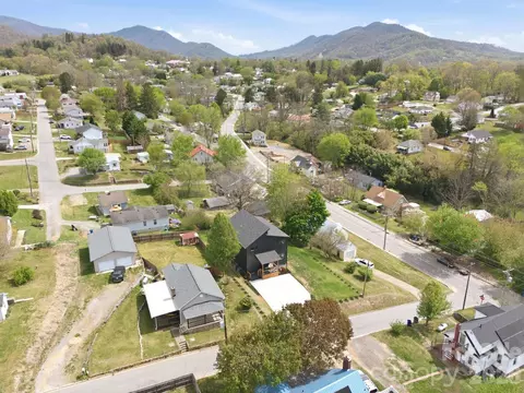 View/Area - 30 First St, Canton, NC 28716 photo 2 of 3