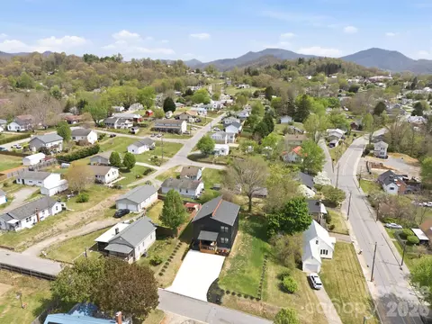 View/Area - 30 First St, Canton, NC 28716 photo 3 of 3