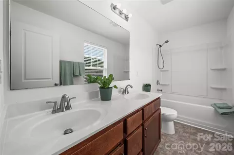 Entry Way - 3329 Saddlebrook Dr, Midland, NC 28107 photo 3 of 4