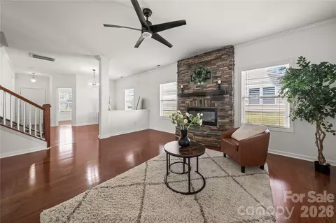 Living - 3329 Saddlebrook Dr, Midland, NC 28107 photo 2 of 4