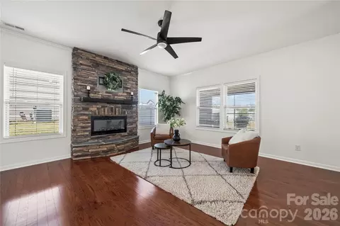 Living - 3329 Saddlebrook Dr, Midland, NC 28107 photo 3 of 4