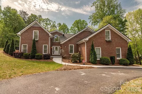 189 Ridgeview Dr, Rutherfordton, NC 28139