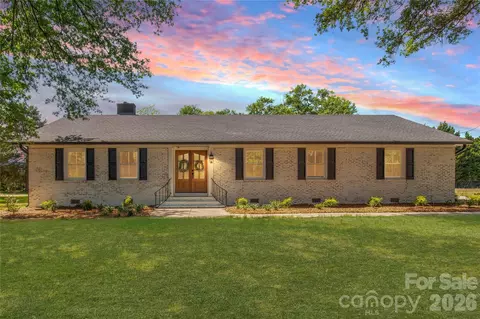 1108 Evans Mill Rd, Pageland, SC 29728