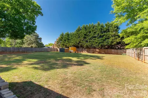 1530 Danlee Dr, Lancaster, SC 29720