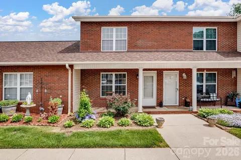 102 Brandywine Ne U2 Dr NE #U2, Conover, NC 28613