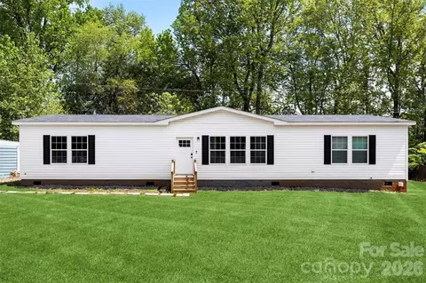 5236 Montana Nw Cir NW, Concord, NC 28027