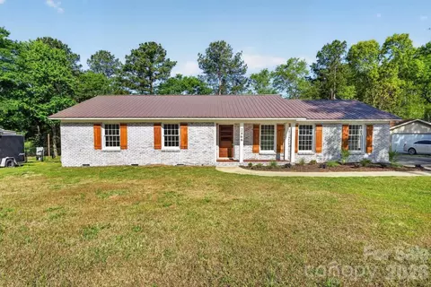 2466 Downey Dr, Lancaster, SC 29720