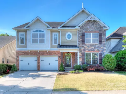 8029 Whitehawk Hill Rd, Waxhaw, NC 28173