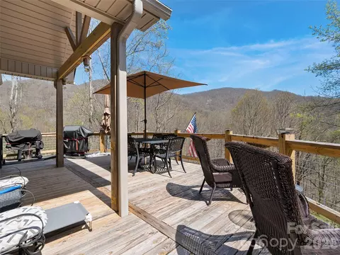 Exterior - 4823 Max Patch Rd, Clyde, NC 28721 photo 2 of 5