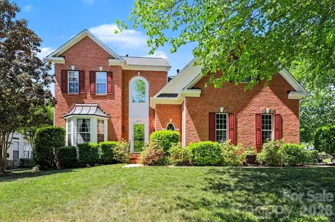 6216 Creek Breeze Rd, Charlotte, NC 28269