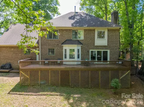 Exterior - 231 S Downs Way, Fort Mill, SC 29708 photo 5 of 6