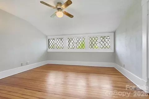 Bedroom - 431 E Main St, Brevard, NC 28712 photo 6 of 7