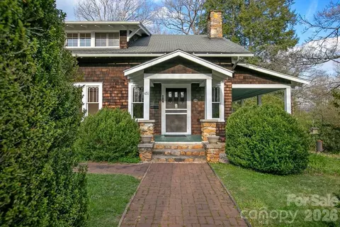 Exterior - 431 E Main St, Brevard, NC 28712 photo 3 of 9