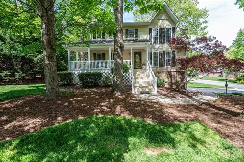 600 17th Avenue Se Dr SE, Hickory, NC 28602