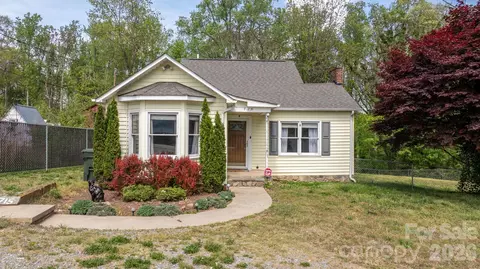 715 Main St, Hudson, NC 28638
