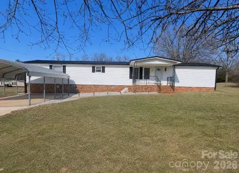 1420 Lewis Farm Rd, Kings Mountain, NC 28086