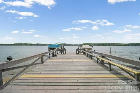 15 King Haigler Chase St, Lake Wylie, SC 29710