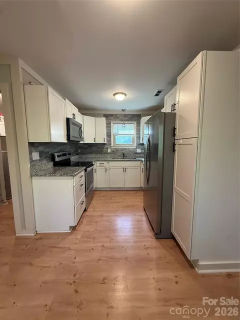 Kitchen - 909 Sheridan Oliver Rd, Ruby, SC 29741 photo 1 of 1