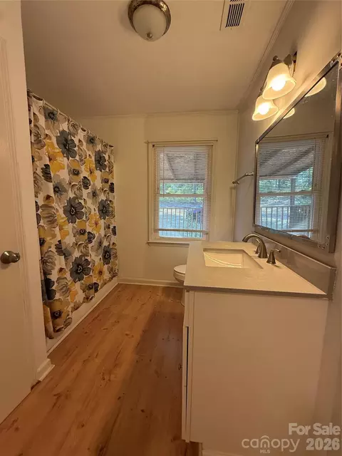Bath - 909 Sheridan Oliver Rd, Ruby, SC 29741 photo 1 of 2