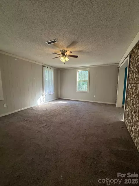 Living - 909 Sheridan Oliver Rd, Ruby, SC 29741 photo 2 of 2