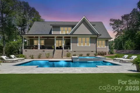 859 Irish Creek Dr, Landis, NC 28088