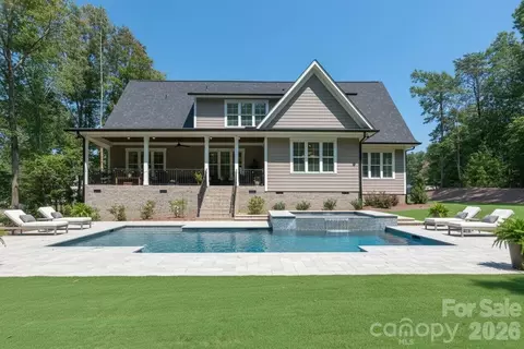 859 Irish Creek Dr, Landis, NC 28088
