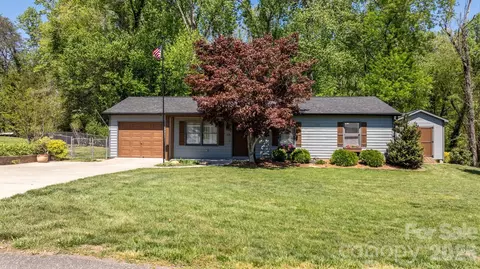 113 Foxfire Dr, Morganton, NC 28655