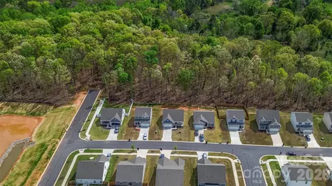 View/Area - 109 Brixham Loop, Troutman, NC 28166 photo 3 of 10
