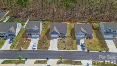 View/Area - 109 Brixham Loop, Troutman, NC 28166 photo 2 of 10