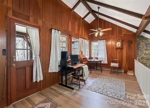 Entry Way - Undisclosed, Cullowhee, NC 28723 photo 4 of 6