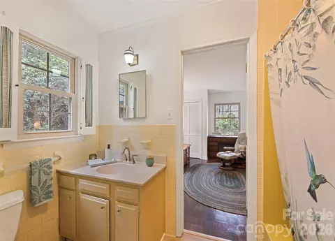 Bath - Undisclosed, Cullowhee, NC 28723 photo 1 of 2