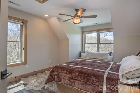 Bedroom - 3171 E Fork Rd, Brevard, NC 28712 photo 5 of 7