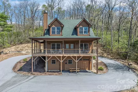 Exterior - 3171 E Fork Rd, Brevard, NC 28712 photo 1 of 5