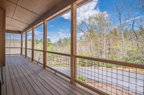 Exterior - 3171 E Fork Rd, Brevard, NC 28712 photo 3 of 5