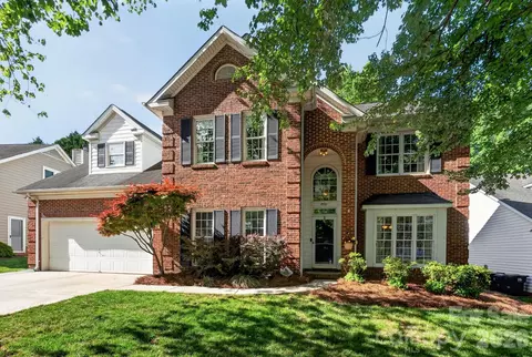 8921 Glade Ct, Huntersville, NC 28078