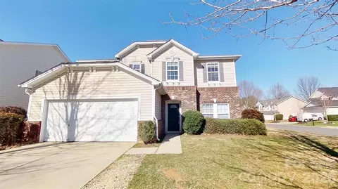 6602 Latherton Ln, Charlotte, NC 28278