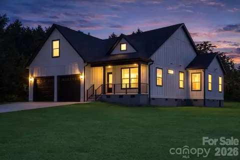 2589 Polo Ln, Maiden, NC 28650