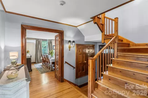 Entry Way - 9 Crescent Dr, Marion, NC 28752 photo 1 of 2