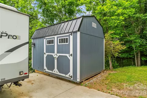 Other - 9 Crescent Dr, Marion, NC 28752 photo 12 of 15
